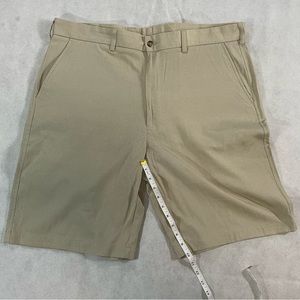 NWOT Pebble Beach Performance Khaki Golf Shorts 38